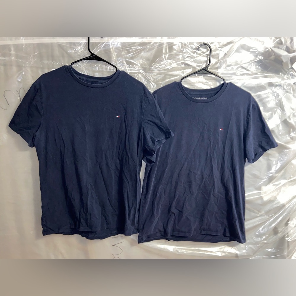 Tommy Hilfiger Men's Dark Blue Short Sleeve Tee